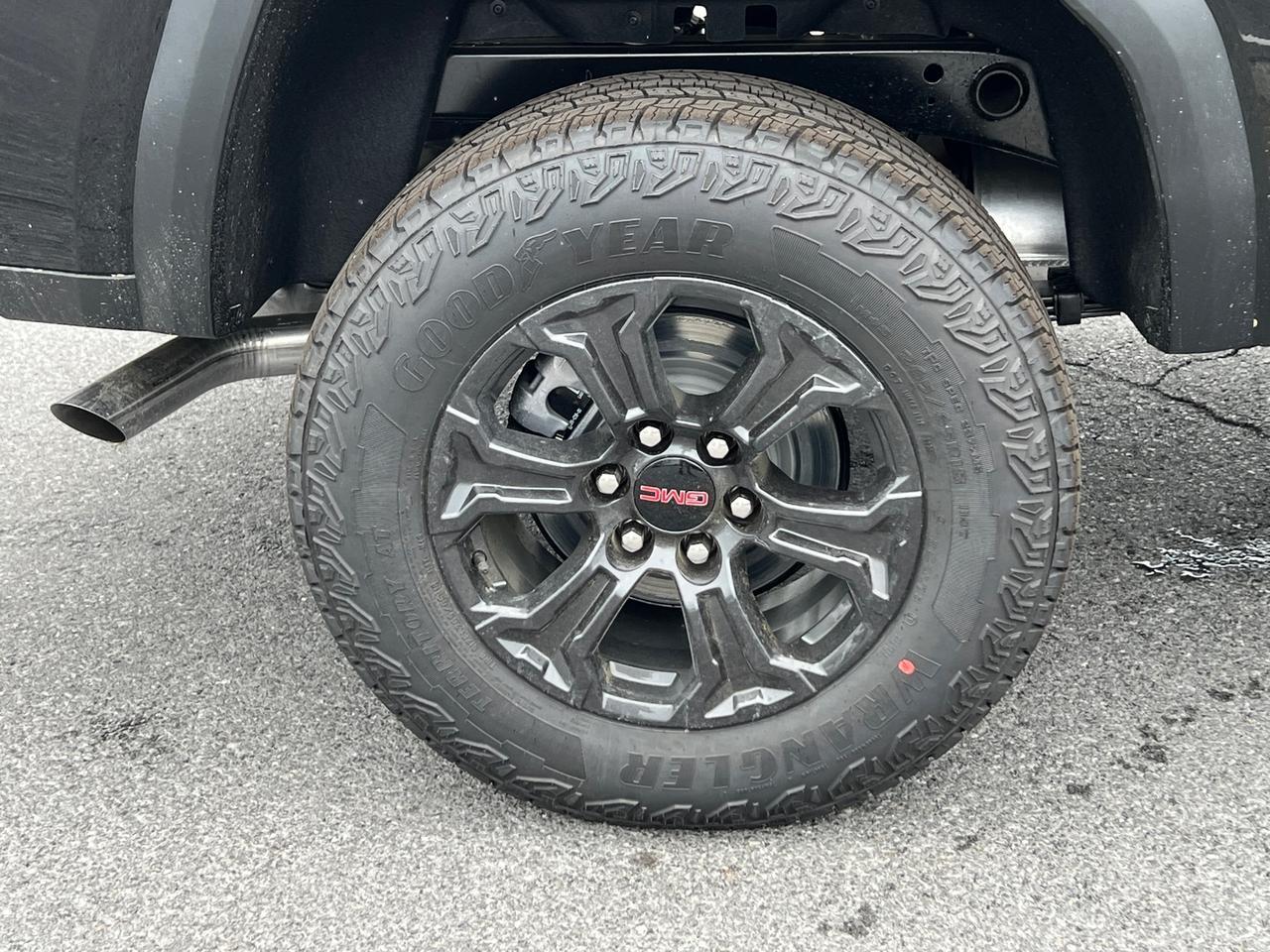 2025 GMC Canyon Elevation Hagerstown MD