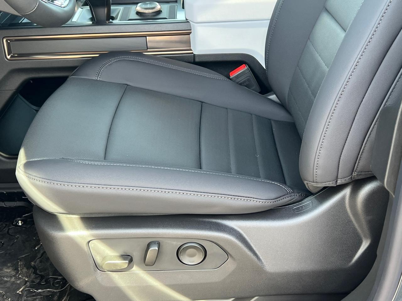 2025 GMC Hummer EV Pickup 2X Hagerstown MD