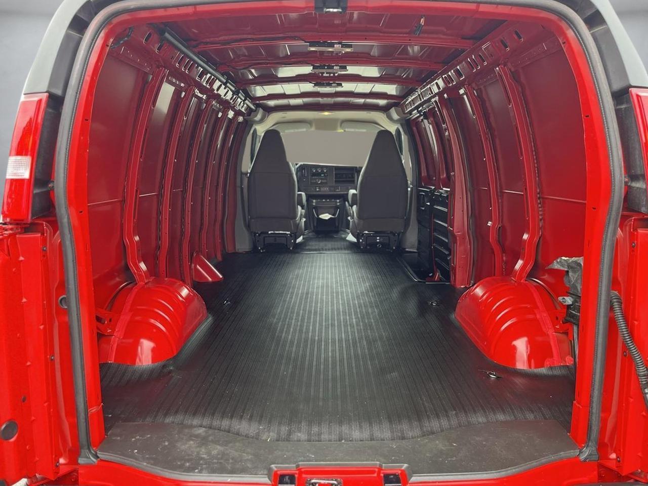 2025 GMC Savana 3500 Work Van Glen Burnie MD