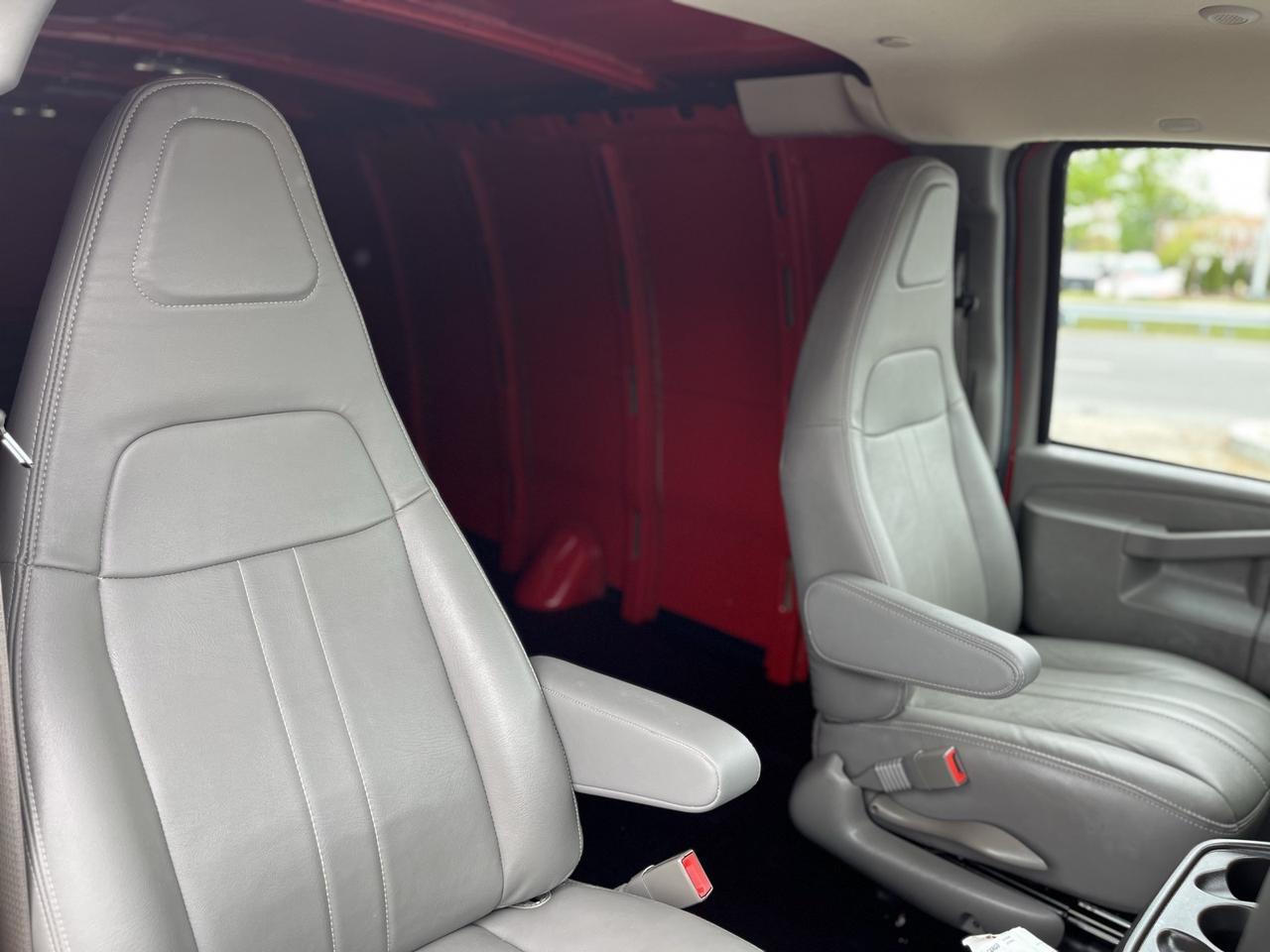 2025 GMC Savana 3500 Work Van Glen Burnie MD