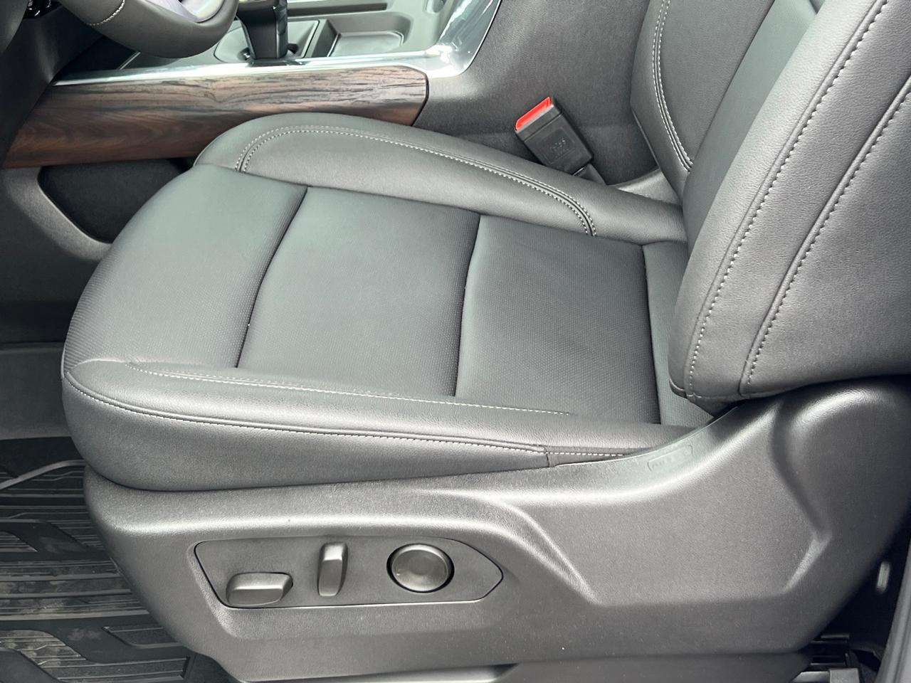 2025 GMC Sierra 1500 SLT Hagerstown MD