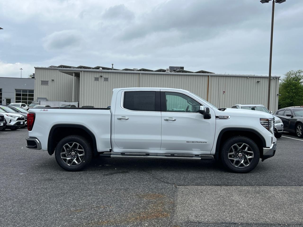2025 GMC Sierra 1500 SLT Hagerstown MD