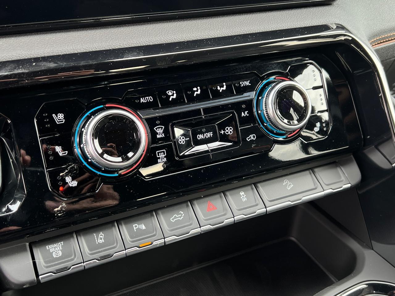 2025 GMC Sierra 2500HD AT4 Hagerstown MD