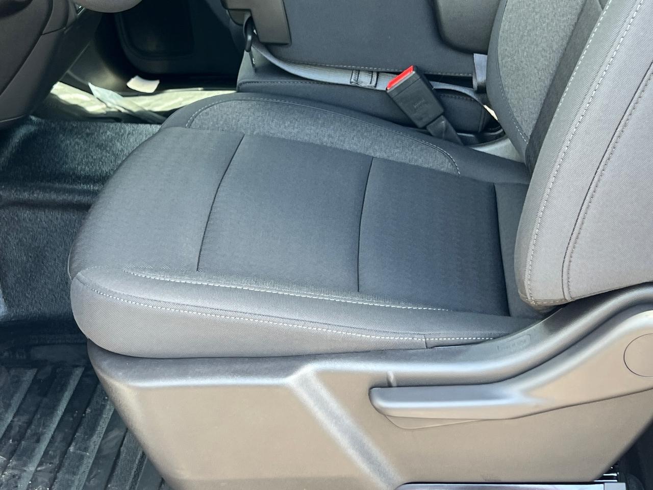 2025 GMC Sierra 2500HD Pro Hagerstown MD