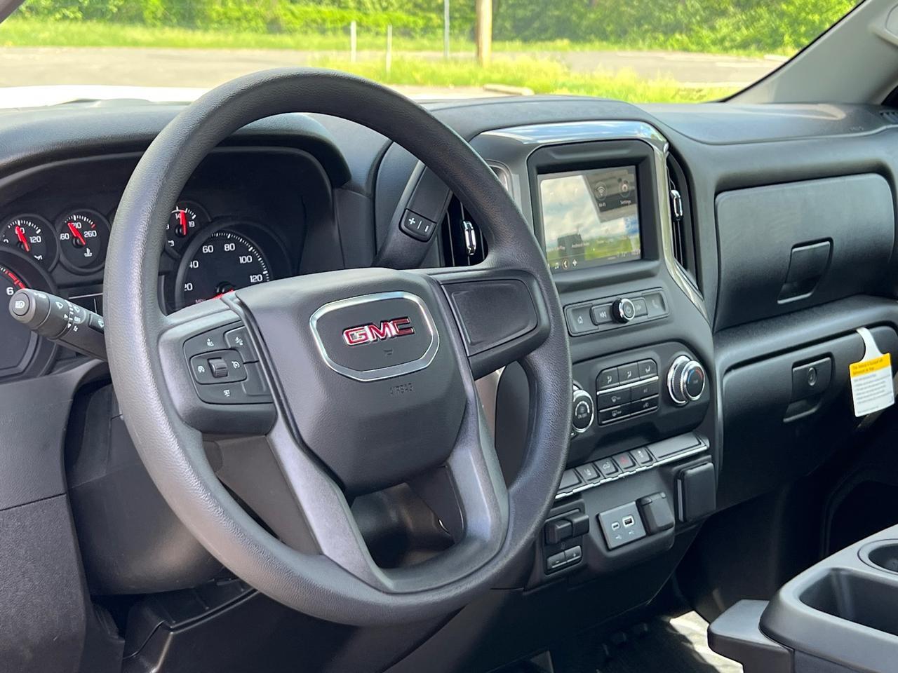 2025 GMC Sierra 2500HD Pro Hagerstown MD