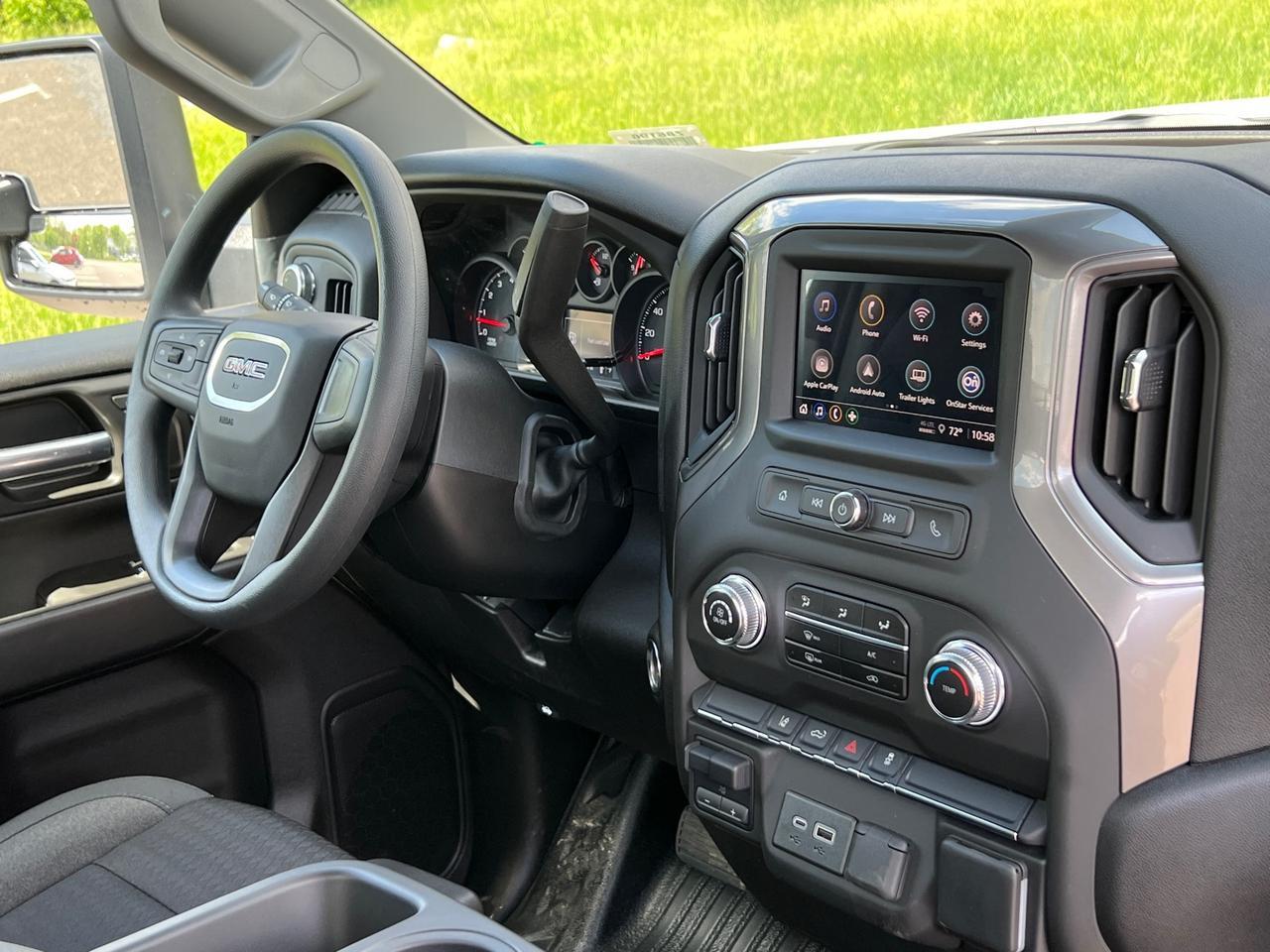 2025 GMC Sierra 2500HD Pro Hagerstown MD