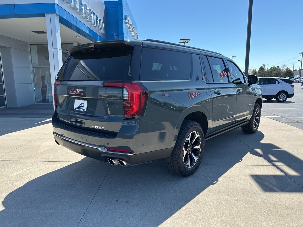2025 GMC Yukon XL AT4 Manitowoc WI