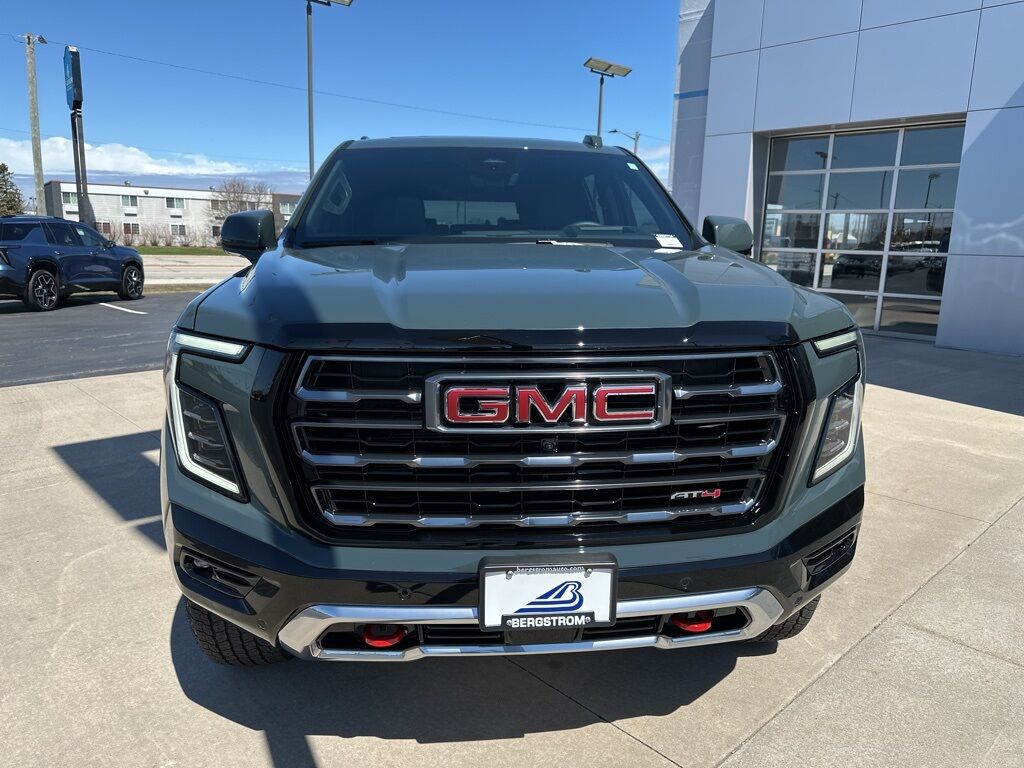 2025 GMC Yukon XL AT4 Manitowoc WI