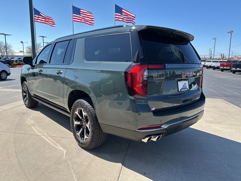 2025 GMC Yukon XL AT4 Manitowoc WI