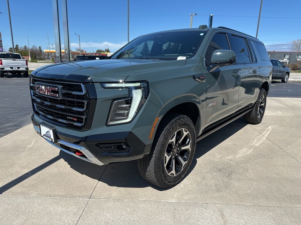 2025 GMC Yukon XL AT4 Manitowoc WI