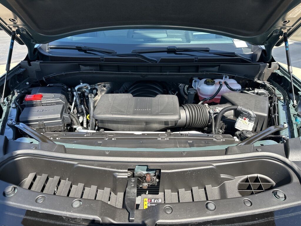 2025 GMC Yukon XL AT4 Manitowoc WI