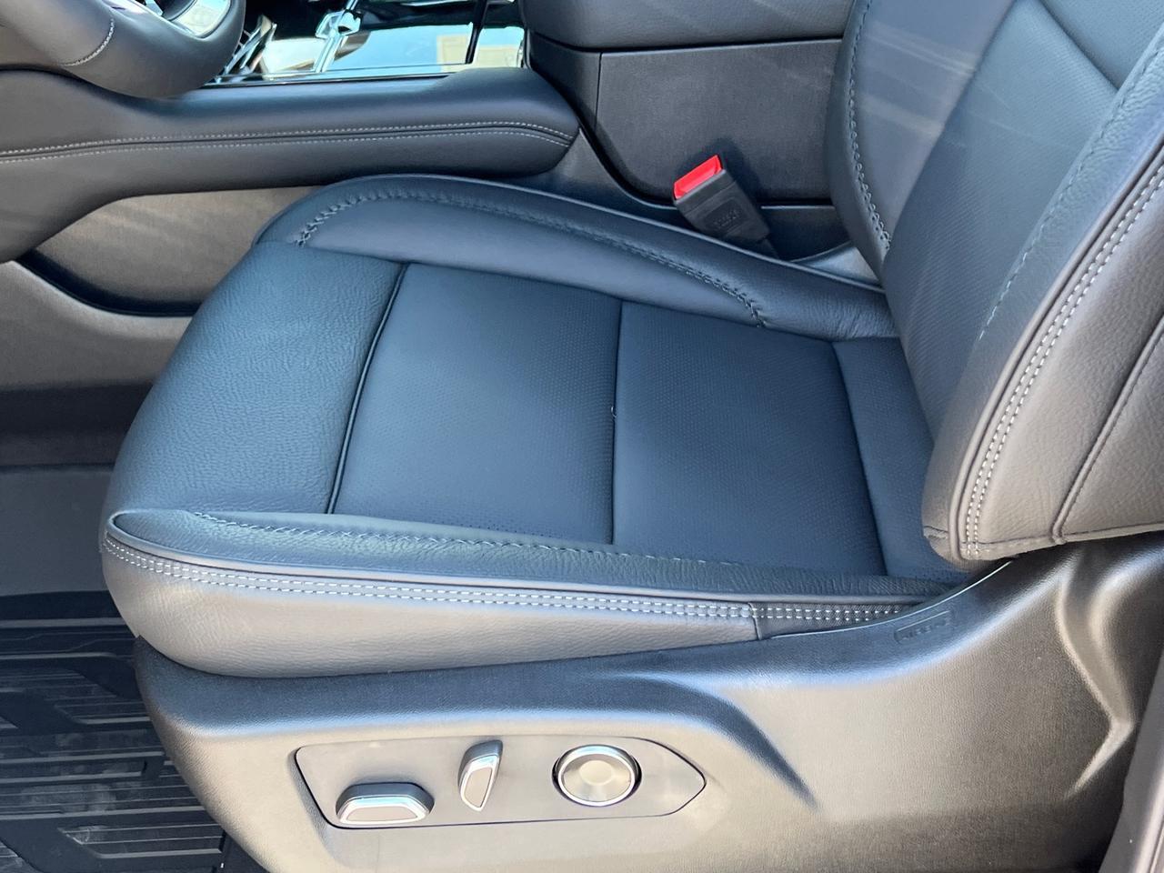 2025 GMC Yukon XL Denali Hagerstown MD