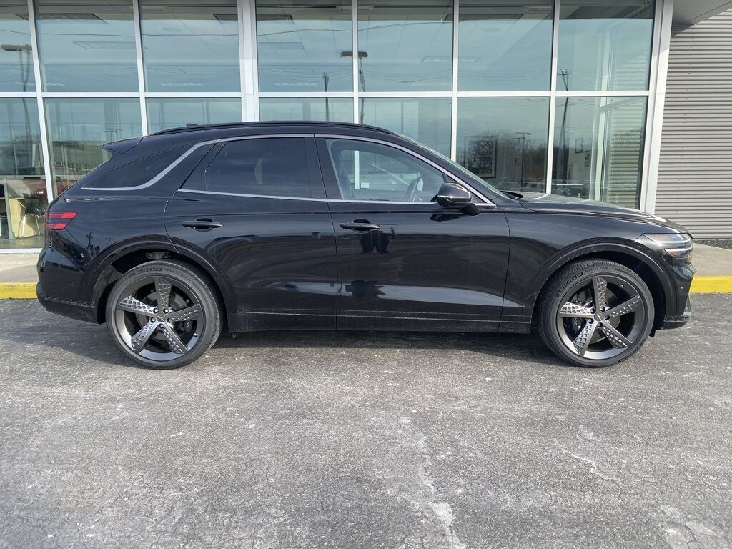 2025 Genesis GV70 3.5T Sport Green Bay WI