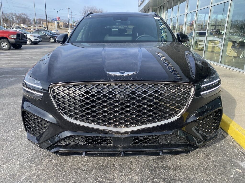 2025 Genesis GV70 3.5T Sport Green Bay WI
