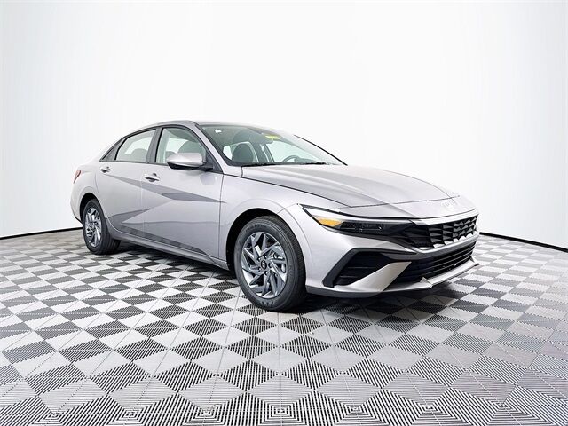 2025 Hyundai Elantra Hybrid Blue Quincy MA