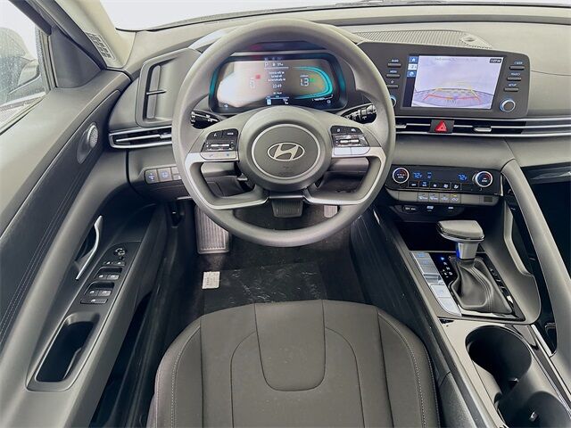 2025 Hyundai Elantra Hybrid Blue Quincy MA