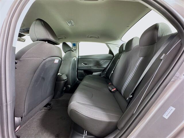 2025 Hyundai Elantra Hybrid Blue Quincy MA