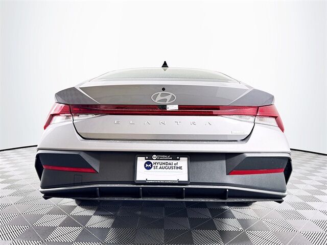 2025 Hyundai Elantra Hybrid Blue Quincy MA