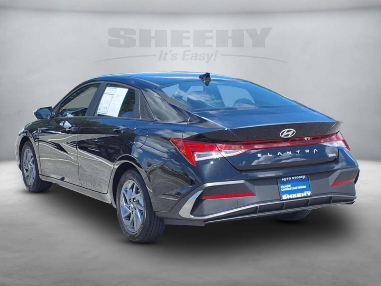 2025 Hyundai Elantra Hybrid Blue Waldorf MD