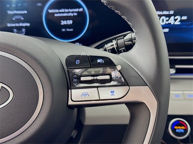 2025 Hyundai Elantra Hybrid Limited Quincy MA