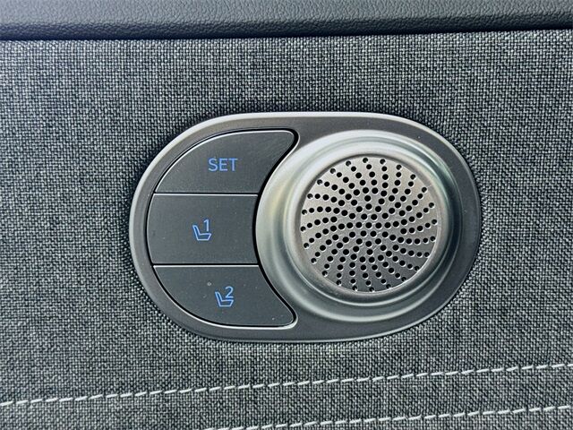 2025 Hyundai Elantra Hybrid Limited Quincy MA