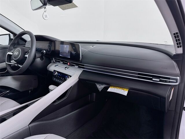 2025 Hyundai Elantra Hybrid Limited Quincy MA