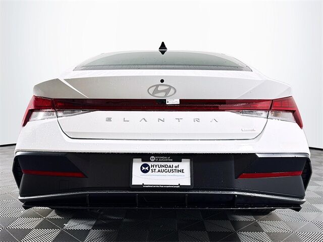 2025 Hyundai Elantra Hybrid Limited Quincy MA