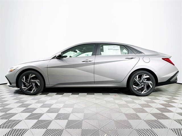 2025 Hyundai Elantra Hybrid Limited Quincy MA