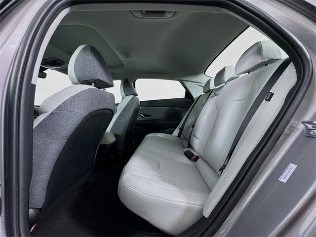 2025 Hyundai Elantra Hybrid Limited Quincy MA