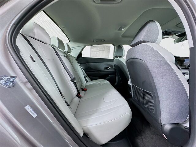 2025 Hyundai Elantra Hybrid Limited Quincy MA