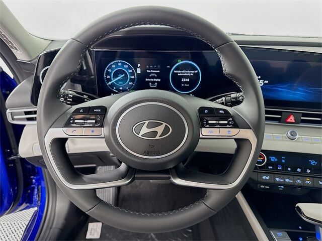 2025 Hyundai Elantra Hybrid Limited Quincy MA