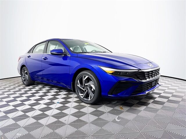 2025 Hyundai Elantra Hybrid Limited Quincy MA