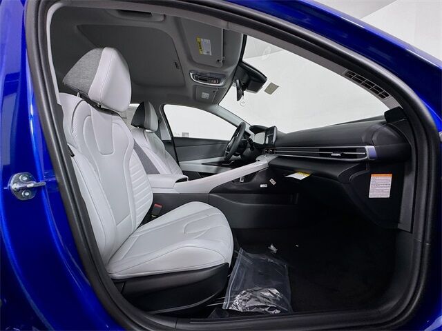 2025 Hyundai Elantra Hybrid Limited Quincy MA
