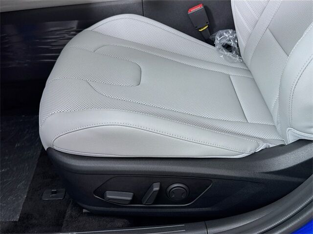 2025 Hyundai Elantra Hybrid Limited Quincy MA