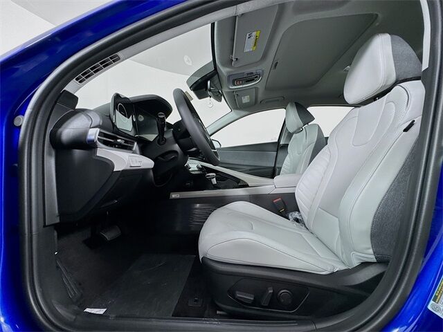 2025 Hyundai Elantra Hybrid Limited Quincy MA