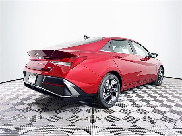 2025 Hyundai Elantra Hybrid Limited Quincy MA