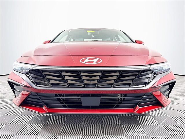 2025 Hyundai Elantra Hybrid Limited Quincy MA