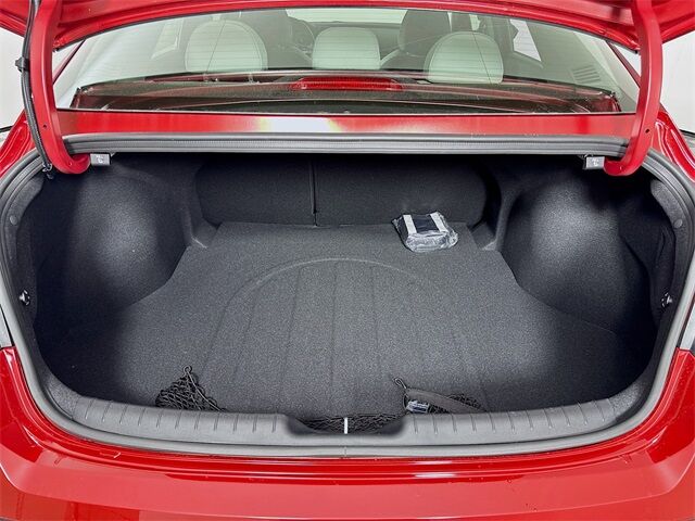 2025 Hyundai Elantra Hybrid Limited Quincy MA