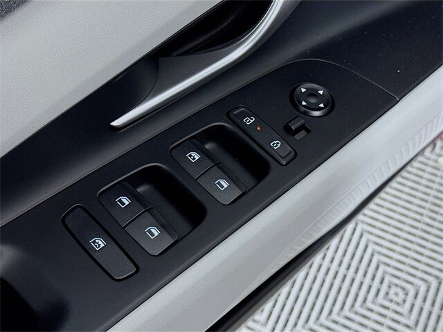 2025 Hyundai Elantra Hybrid Limited Quincy MA