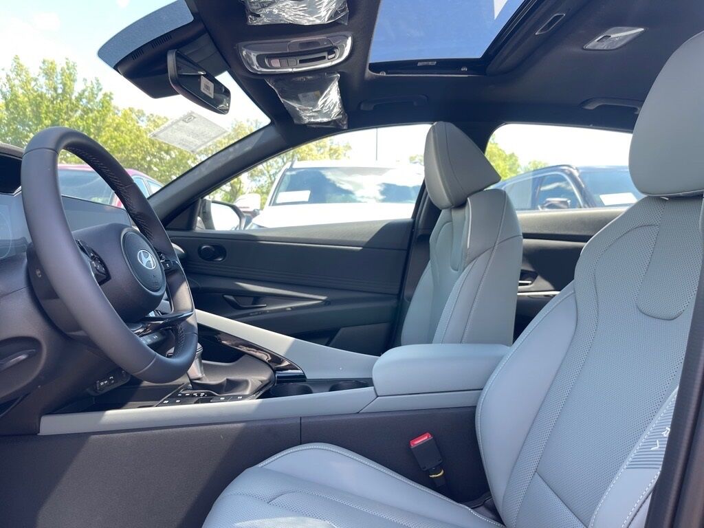 2025 Hyundai Elantra Hybrid Limited Waldorf MD