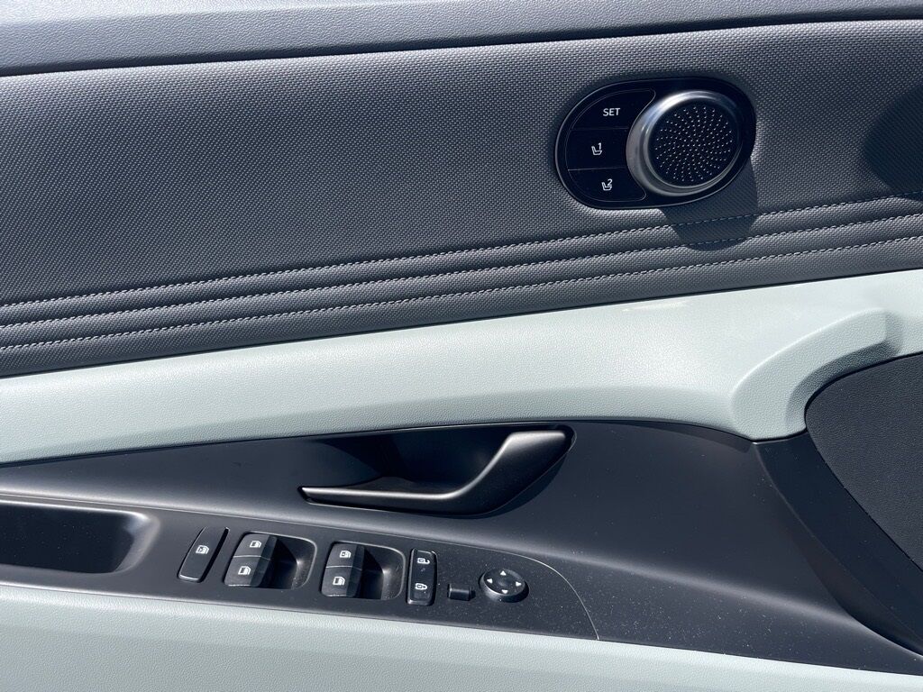 2025 Hyundai Elantra Hybrid Limited Waldorf MD