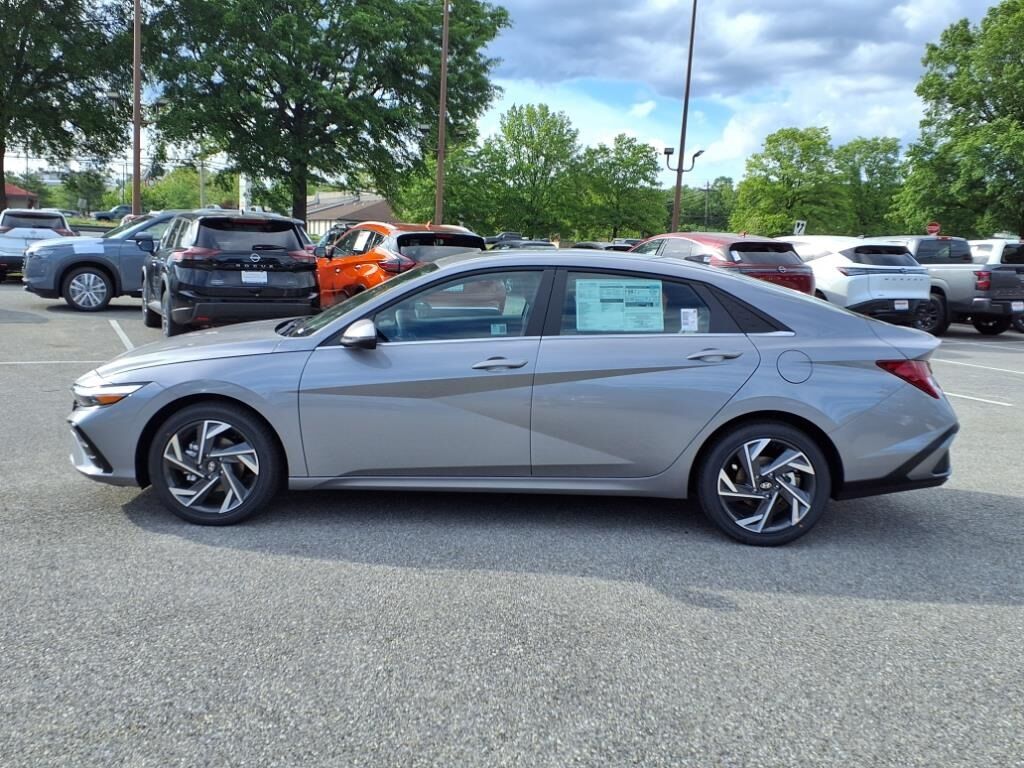 2025 Hyundai Elantra Hybrid Limited Waldorf MD
