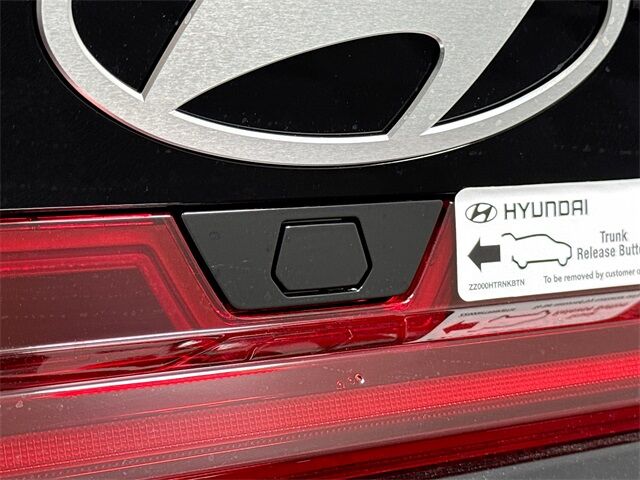 2025 Hyundai Elantra Hybrid SEL Sport Quincy MA