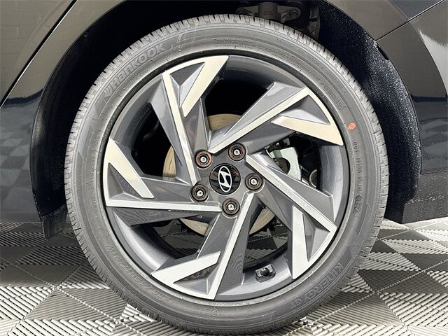 2025 Hyundai Elantra Hybrid SEL Sport Quincy MA