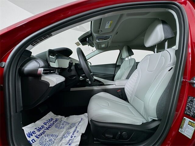 2025 Hyundai Elantra Limited Quincy MA
