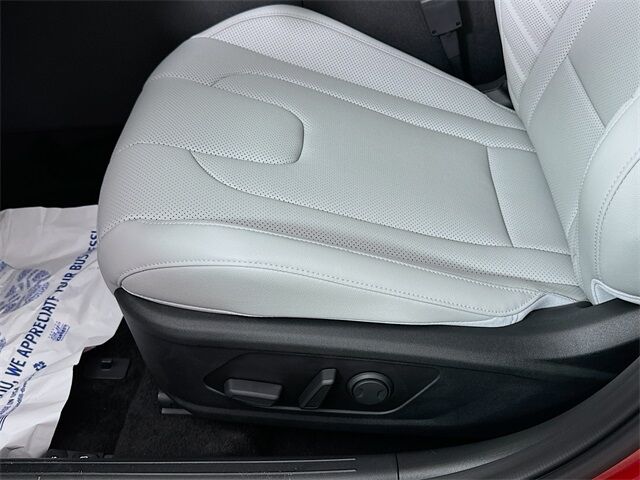 2025 Hyundai Elantra Limited Quincy MA