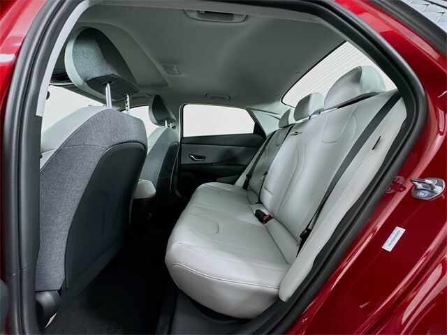 2025 Hyundai Elantra Limited Quincy MA