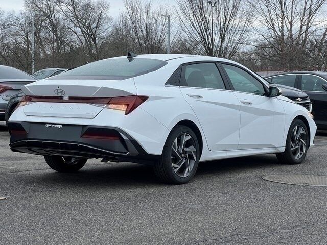 2025 Hyundai Elantra Limited Waldorf MD