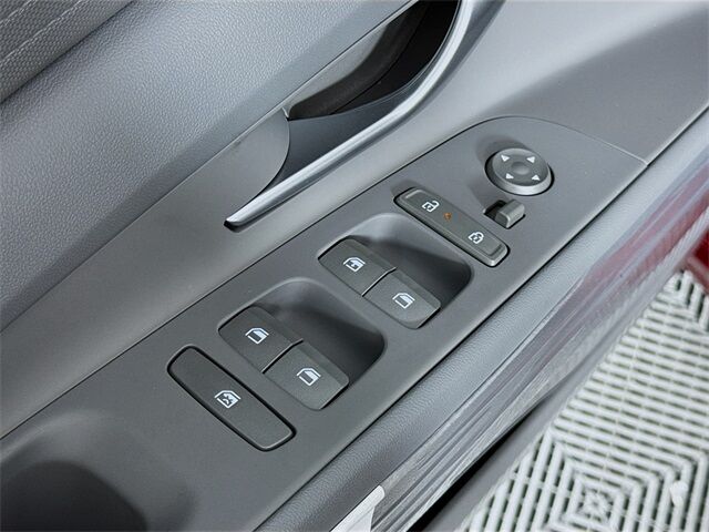 2025 Hyundai Elantra SE Quincy MA