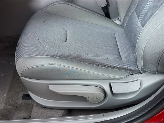 2025 Hyundai Elantra SE Quincy MA